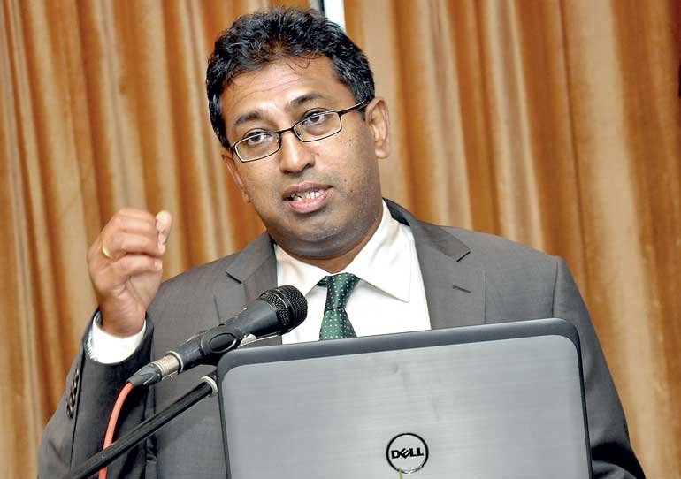 බැඳුම්කරේ නිසා ‘එජාපයේ කීර්ති නාමයට’ යම්තාක්දුරකට හානියක් වුණා.. – හර්ෂද සිල්වා කියයි..