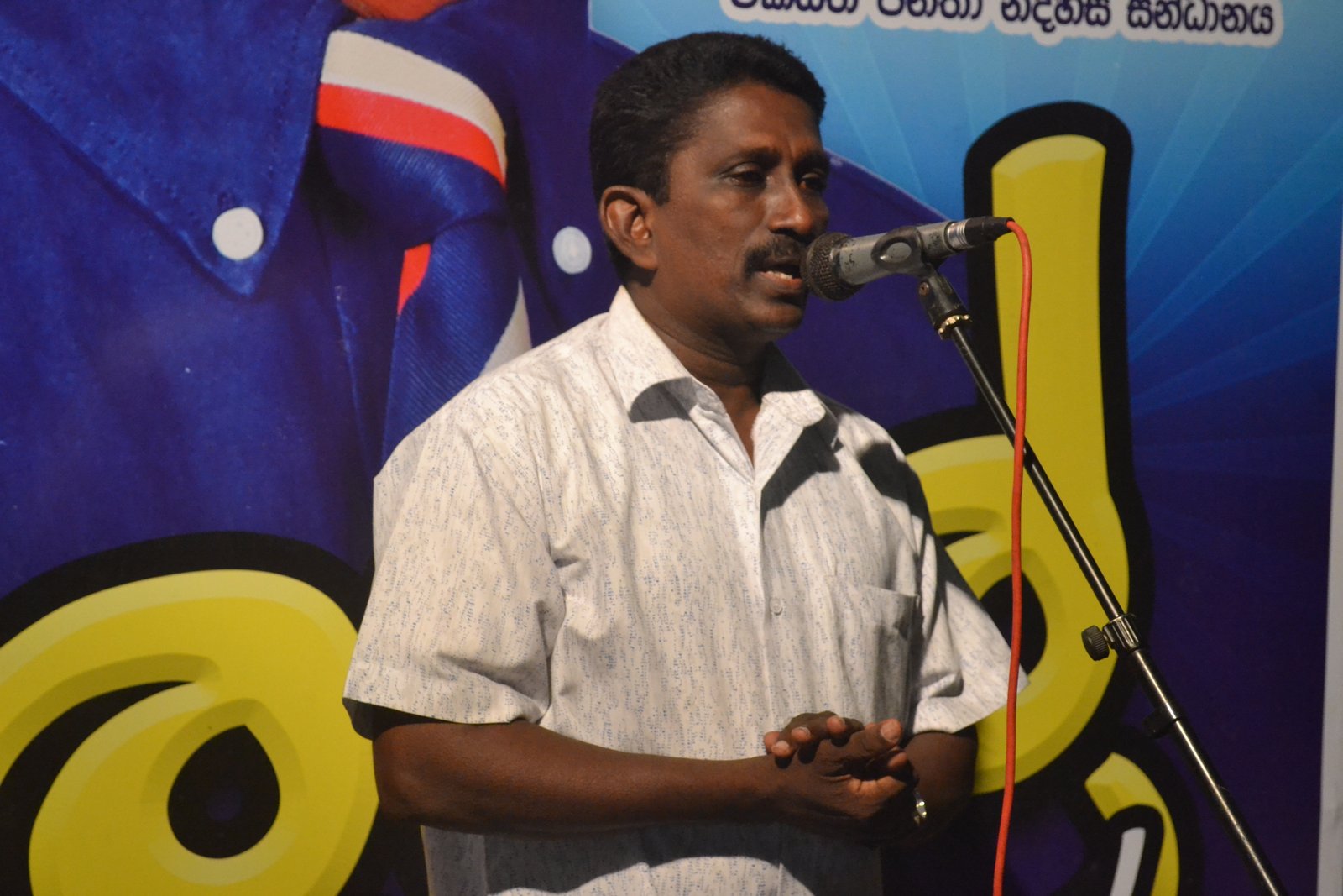 පොහොට්ටුවේ නිරුවත හෙළිකරමින් කොලොන්නාවේ හිටපු මන්ත්‍රී නිදහස් පක්ෂයට එක්වෙයි..