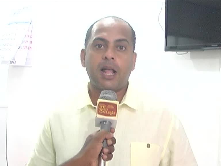 ගංවතුර ආධාර ගැන මරික්කාර්ගේ අජුත කතාවක්.. එයාට කේන්ති ගියොත් ආධාර නවත්තනවලු…