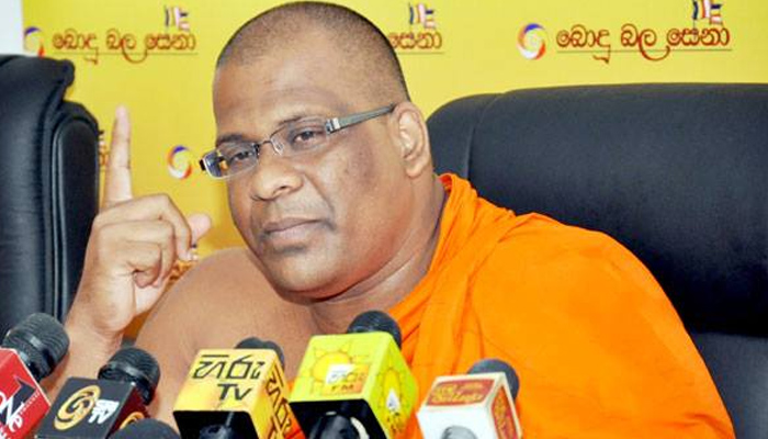 බබ්බු වගේ මළ සමයං නටන්න එන්න එපා! ඥාණසාර හිමි පොහොට්ටුවට අනතුරු අගවයි…