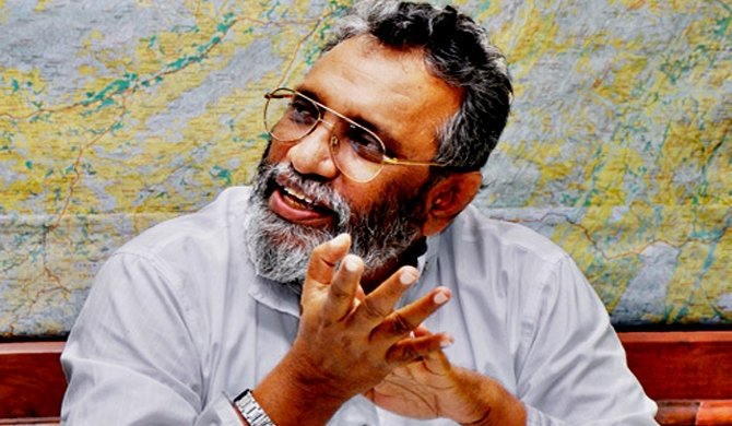 මට මහන්සියි…. විවේකයක් දෙන්න..  මැකෝ රජයෙන් විවේකයක් ඉල්ලයි