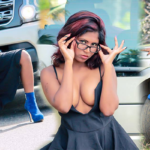 බුකියේ කොල්ලො හොල්මන් කරපු නෙහාරා සමනලීගේ Hotම ඒවා මෙන්න…