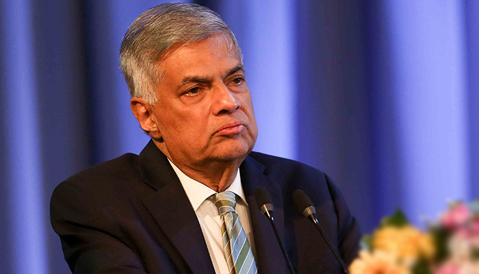රනිල් ගෙදර යවන්න අවශ්‍ය වන්නේ සරල බහුතරයක් – නීතිවේදීන් සියල්ල හෙළිකරයි…