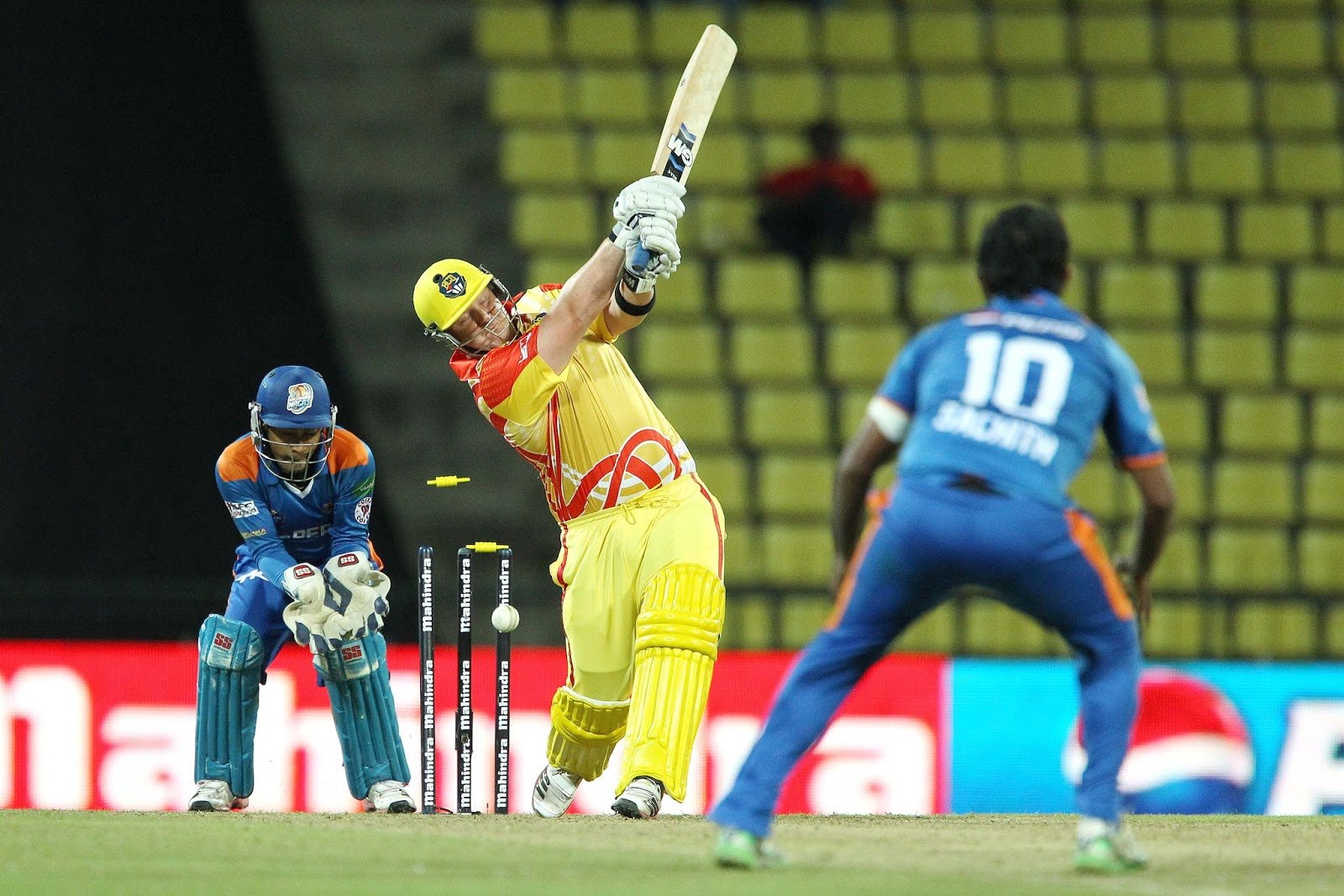 අගාධයෙන් මිදෙමින් යලි පිබිදෙන ක්‍රිකට් වසන්තය… අලුත් වැඩක් අගෝස්තුවේ?