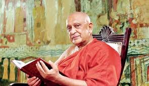 සෝභිත හිමි නාමයෙන් අගමැතිකම භාරගන්නැයි කරු ජයසුරියට සිවුදෙසින් බලපෑම්