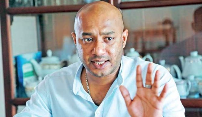 පක්ෂ මාරුවකට අමාත්‍ය දුමින්ද සැරසෙයි.. එකතුවෙන්න යන පක්ෂය ගැනත් තොරතුරු එලියට..