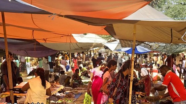 ගාල්ලේ සති පොලක මත් කුඩු ජාවාරමක්