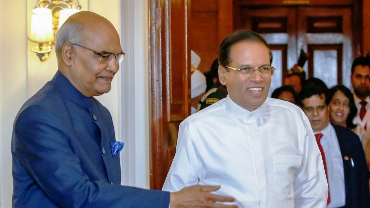 හරසර පිළිගැනීම මැද ජනපති මෛත්‍රී අසල්වැසි ඉන්දියාවට…..