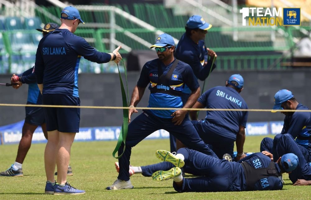 මිලියන 11ක් වටිනා අලුත් උපකරණ පැළඳගෙන ශ්‍රී ලංකා කණ්ඩායම අද පුහුණු වූ හැටි මෙන්න