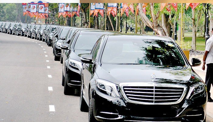 කෝටි ගණනක් වටිනා ජනපතිවරුන්ගේ ආරක්ෂක රථ මහ මුහුදට බිළිදෙන දවස මෙන්න…