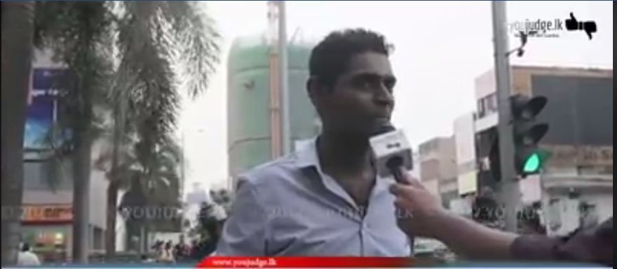 රට ගිනිගන්නා මොහොතක ගිනි නිවන්න රටට දැනෙන්න කතා කරපු සිංහල කොල්ලාගේ අමුතු කතාව මෙන්න..