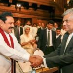 මාධ්‍ය ඉදිරියේ පොර ටෝක් දුන් මහින්ද-බැසිල් රනිල්ට එරෙහි විශ්වාසභංගයට එරෙහි වෙයි.