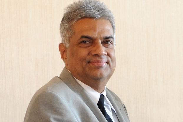 රනිල් යනු මොළයක් ද?අලයක්ද? නූතනවාදියෙකු ද? ඇත්තටම එයා ක්ලීන් ද?විග්‍රහය මෙන්න..