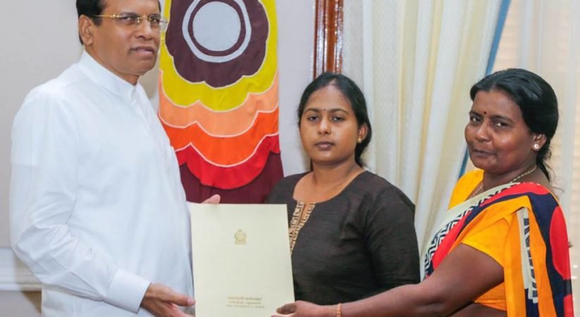 සමුහ දුෂණයට ලක්ව මියගිය යාපනයේ විද්‍යාගේ සහෝදරියට ජනපති අතින් පත්වීමක්…!