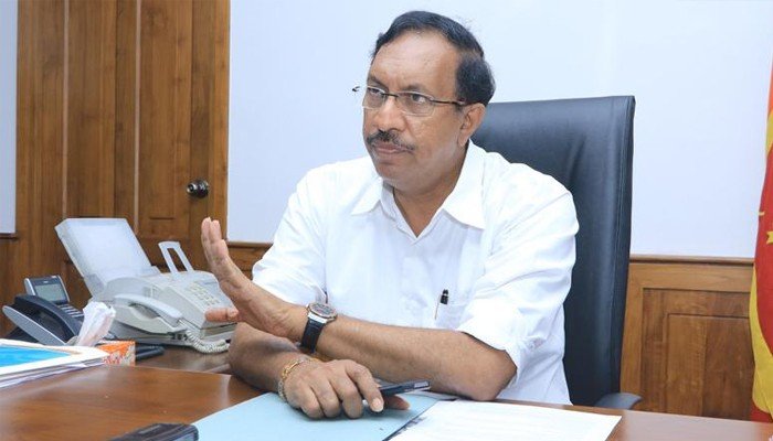 මරික්කාර් කියන්නේ අගමැතිගේ තෝල්කයද? අනුර ප්‍රියදර්ශන යාපාගෙන් කණ පැලෙන පිලිතුරක්…