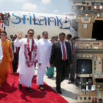 දෙයියනේ කෝ මඳ වේග ධාවන පථය….ලොවම දිනු කපිතාන් මත්තල පතුරු ගසපු හැටි මෙන්න…