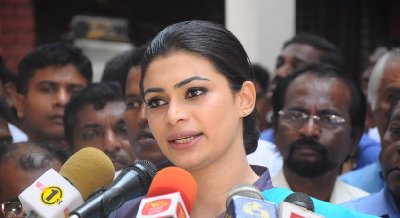 ඊයේ එජාප මැයි දිනය වර්ජනය කල හිරුණිකා අද මඩකලපුවේ ශ්‍රීලනිප මැයි දින සැමරුමට….