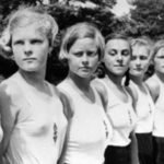 හිට්ලර් දරුවන් බිහිකරන්න කෙල්ලන්ව අඩුවයසින්ම නිදියහනට ගෙන්නගත්ත අමුතුම ක්‍රම මෙන්න….