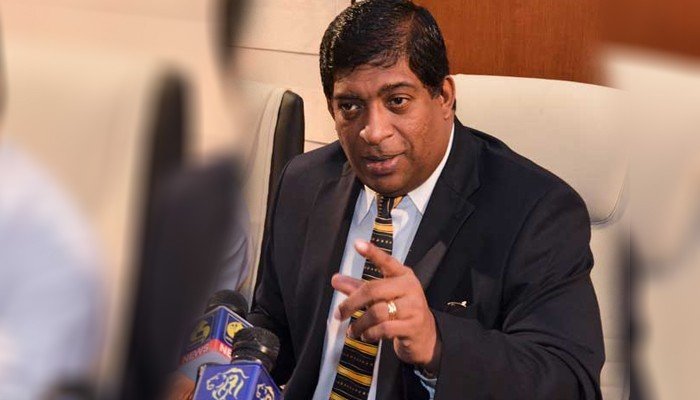 බ්‍රහස්පතින්දා වෙන දේ බලන්න – කැබිනට් සංශෝධනය ගැන රවී දුන්නු අමුතු උත්තරය මෙන්න