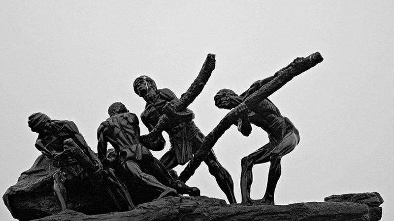 වෙසක් සතිය නිසා ලංකාවේ මැයි 07 සැමරුවද ලොවම සමරන ලෝක කම්කරු දිනය අද….