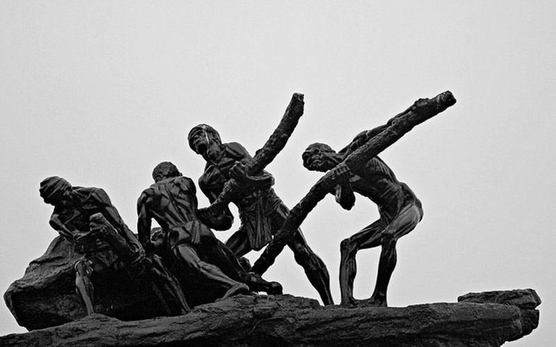 වෙසක් සතිය නිසා ලංකාවේ මැයි 07 සැමරුවද ලොවම සමරන ලෝක කම්කරු දිනය අද….