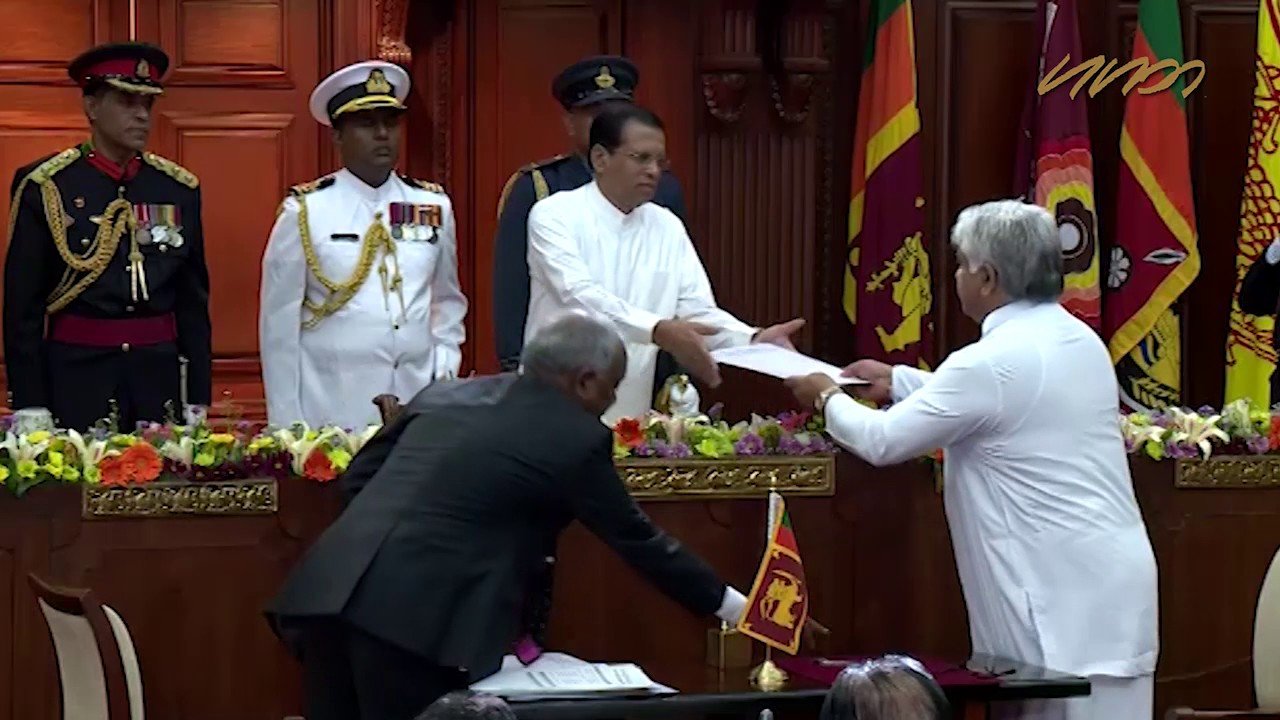 මේ මොහොතේ රටම කතාවෙන විෂය බොහොමයක් මාරු වු අමාත්ය මණ්ඩල සංශෝධනය මෙන්න….