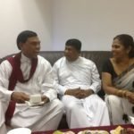 මහින්ද ඉදිරියේ ලණුවක් කා දිවුරුම් දුන් කාන්ති කොඩිකාරට මහරගම සභාවට එන්න බෑ.. නීති විශාරදයෝ කියයි..