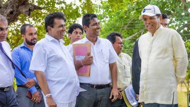 කැලි කසලින් වැනසී යන පැරකුම් සමුදුර සුරකින්න පුලතිසිපුර ජනතා නායකයාගෙන් කඩිනම් පියවර රැසක්….