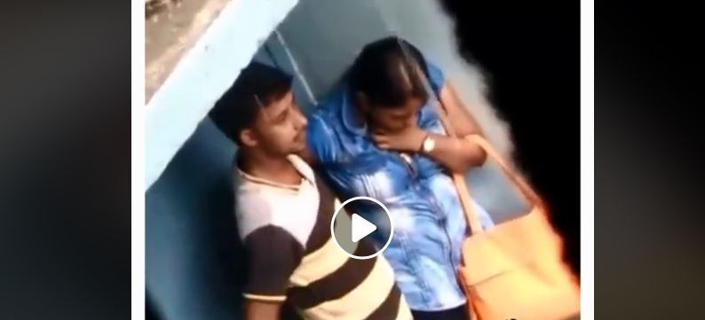 රටම හොය හොය බලන පාලමක් යට නුවර ජෝඩුවක් ප්‍රසිද්ධියේම ගත්ත ආතල් එක මෙන්න…