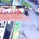 තත්පරයක් ඉවසන්න බැරි කමින් ජීවිතය අහිමි කර ගත් හැටි – කඳානම හැඬවූ යතුරුපැදි අනතුර (Video)