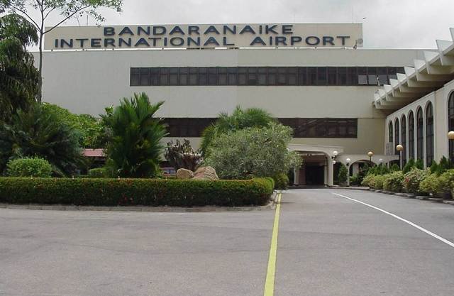 ගුවන් තොටුපල ආරක්ෂාව තරවෙයි!ගුවන් කටයුතු සාමාන්‍ය පරිදි