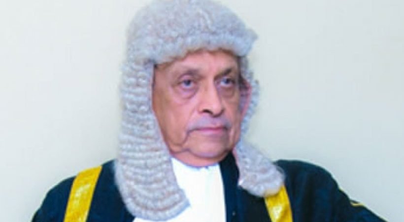 කරු ජයසූරිය කියන්නෙ ශාසනාරක්ෂක නායකයෙක්! විපක්ෂයේ බන්දුල පාර්ලිමේන්තුවේදී කරුගේ ගුණ වයයි