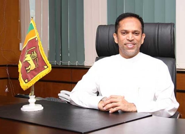 පාස්කු ඉරිදා ඉරිදා ප්‍රහාරයට පසු දින හිස්බුල්ලා අරාබි මුස්ලිම් පිරිසක් සමග සුපිරි හෝටලයේ (CCTV video)