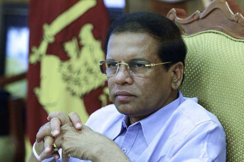 මම වලව්වකින් නැතුව පුංචි තැනකින් ආපු පොඩි ගොවි පවුලක මිනිහෙක් නිසාද මට මේ තරම් ගරහන්නේ.. ජනපතිගෙන් ඇසට කඳුළු උණන කතාවක් (වීඩියෝ)