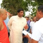 වසර 49 කින් කිසිවෙකුත් නවීකරණයට නොකළ කිරිවෙහෙරේ ආලෝකකරණය ඇමති රවී අලුත්වැඩියා කරයි! මහා සංඝරත්නය ඇතුළු නිළමේවරු රවීට පින් දෙති (වීඩියෝ)