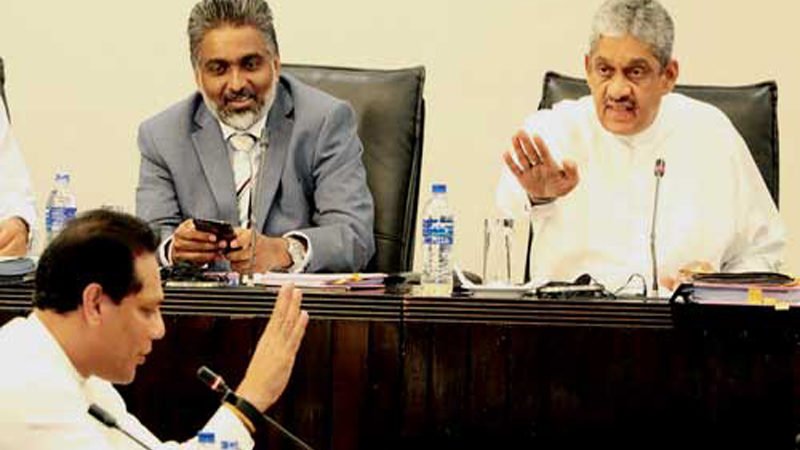 බලෙන්ම තේරීම් කාරක සභාවට කැඳවා ගත් දයාසිරිගෙන් ෆීල්ඩ් මාෂල් ඉල්ලන් කයි (වීඩියෝ)