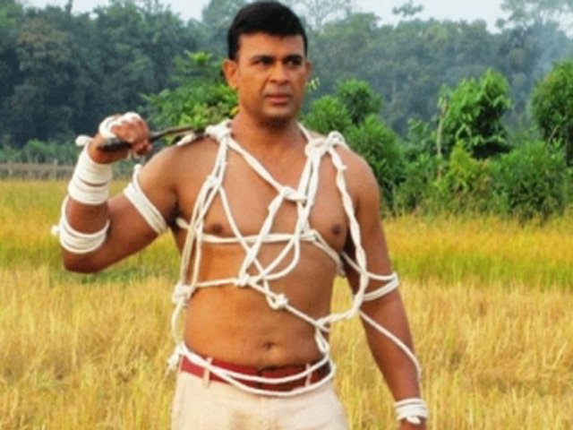 සහරාන්ගේ බෝම්බය වගේ නොවෙයි රංජන්ගේ පරමාණු බෝම්බය, මාගල්කන්දේ සුදත්ත හිමි භීතියෙන් (වීඩියෝ)