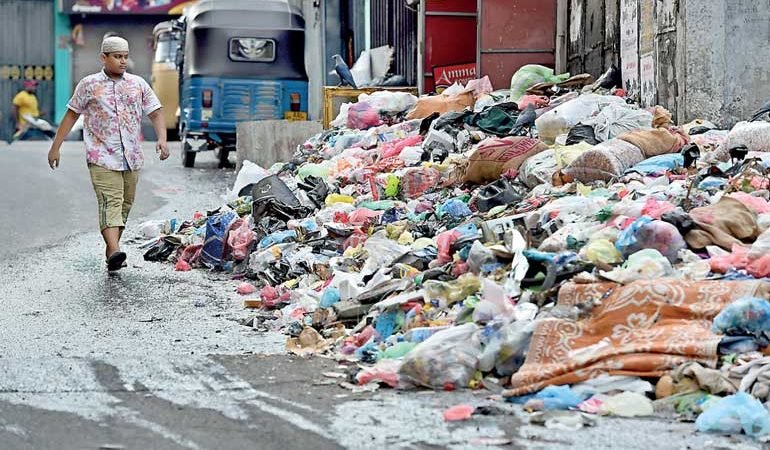 කොළඹ කුණු දින දෙකකින් ඉවත් කරනවා – නා.කො