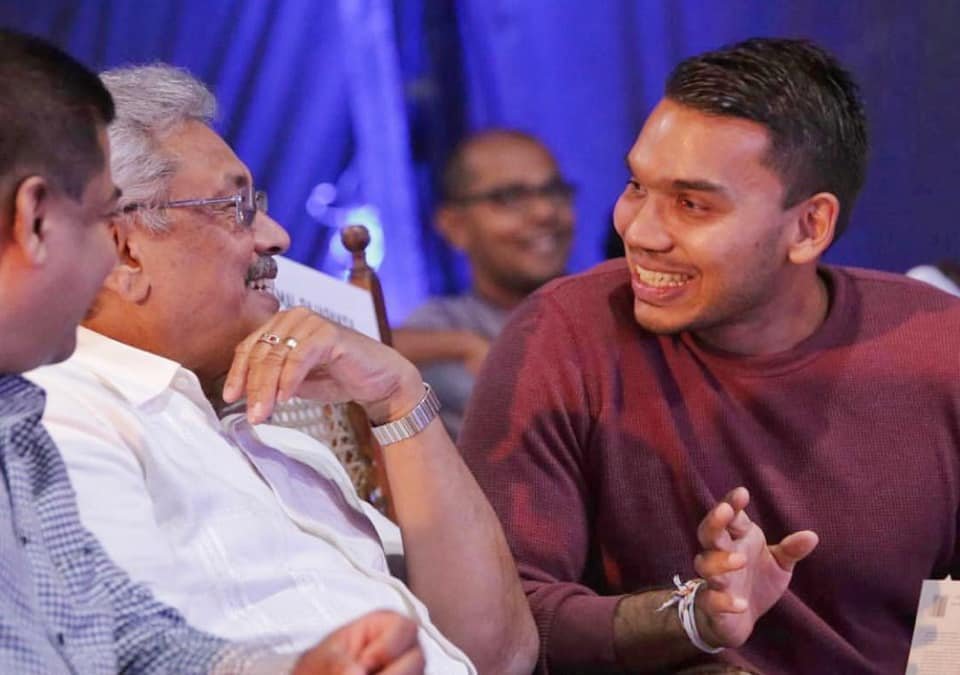 නාමල් ගෝඨාගේ කටවුට් හම්බන්තොටින් ඉවත්කරන අතරේම නාමල් අමුතුම ෆේස්බුක් ප්‍රචාරණ මෙහෙයුමක් අරඹයි (Photos)