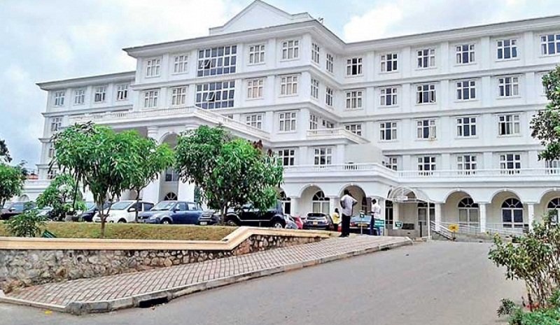 නෙවිල් ප්‍රනාන්දු රෝහලට රාජිත දුන් බිලියන 7 රජයට පවරා ගන්නැයි GMOA ඉල්ලයි