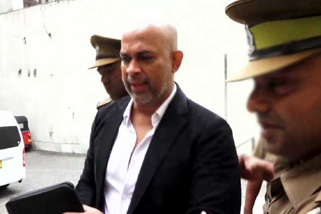 රන්ජන්ගේ ගිනි අවියෙන් ගිනි පත්තුවෙයි..! රන්ජන්ට බඩු බනිස් වන ලකුණු