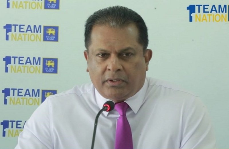 ක්‍රිකට් සභාපති ක්‍රීඩා ලෝලීන්ගෙන් සමාව අයැදියි