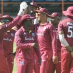 ශ්‍රී ලංකාව තරගාවලි ජයකට සැරසෙද්දී කොදෙව්වෝ ඉතිහාසය වෙනස් කිරීමට මාන බලති