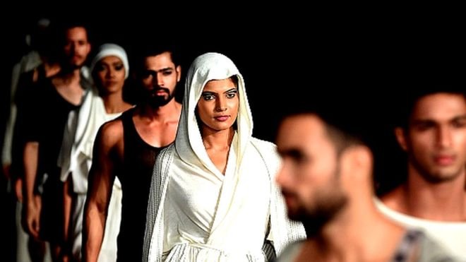 කාන්තා සිත වසඟ කරන “පිරිමි මායම්” වංචාවක් ද ?
