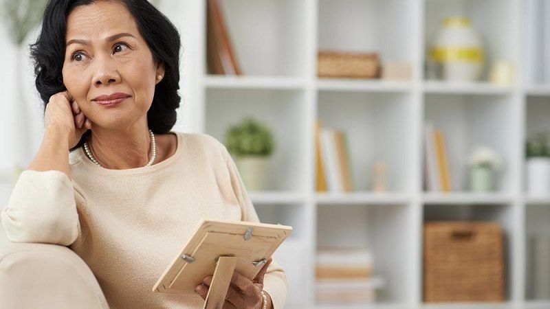 වැන්දඹුභාවය ‘ඇල්සයිමර් අවදානම’ වැඩියි