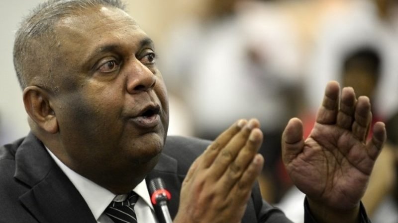 රැඩිකල්වාදී මැද මාවත: සැබෑ දේශප්‍රේමීන් වෙනුවෙන් න්‍යාය පත්‍රයක් – මංගල සමරවීර