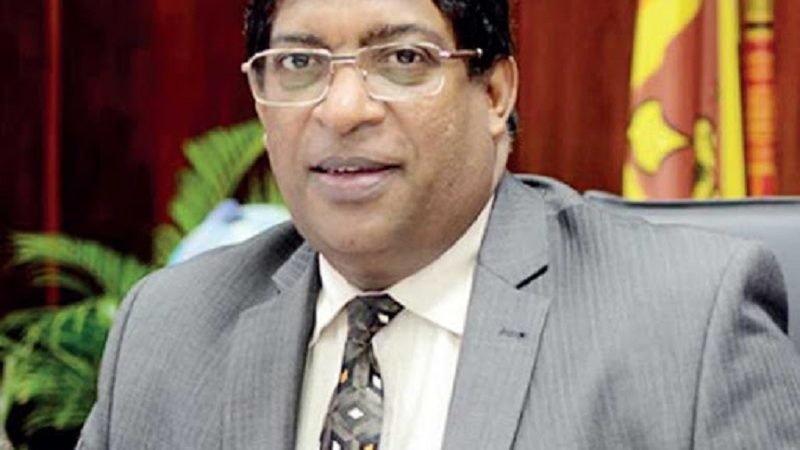 රවීට ගැසූ මඩ ගැසූ මඩකරියන් ප්‍රසිද්ධියේ සමාව අයැදී.. සත්‍යය ජය ගනී..