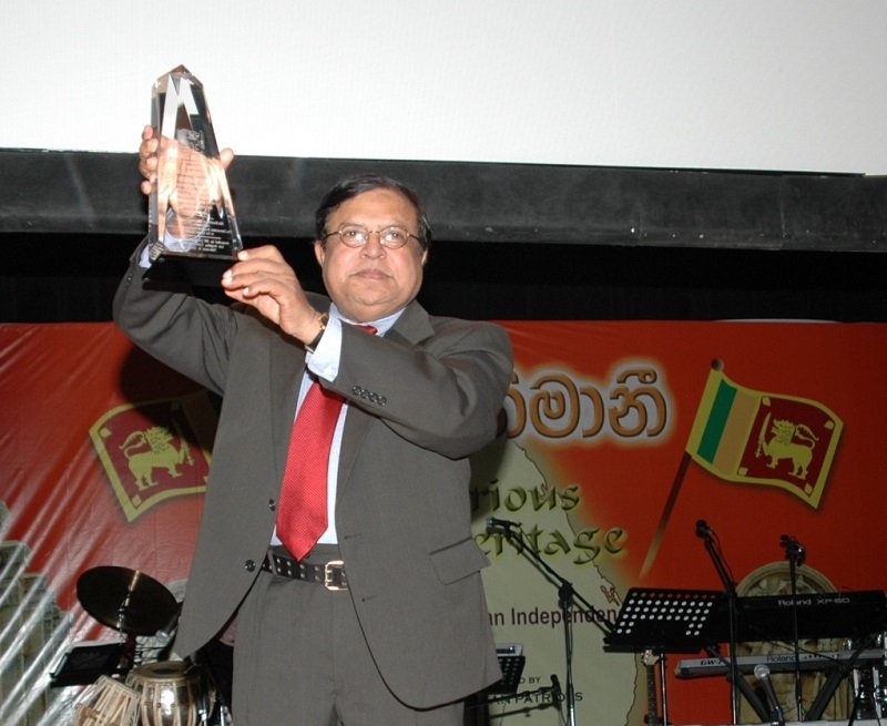 කොටි ප්‍රචාරවලට එරෙහිව සටන් කළ ජ්‍යේෂ්ඨ මාධ්‍යවේදි ‘වෝල්ටර් ජයවර්ධන’ නික්ම යයි !