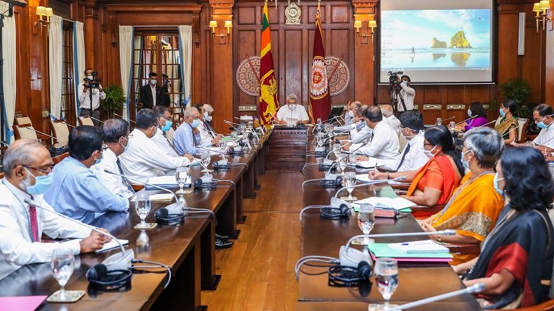 ලංකාව ද ඇතුළුව ලොව පුරා දස දෙසින් ඇසෙන ‘අධිකාරිවාදයේ අසුබවාදී ඇඟවීම්’