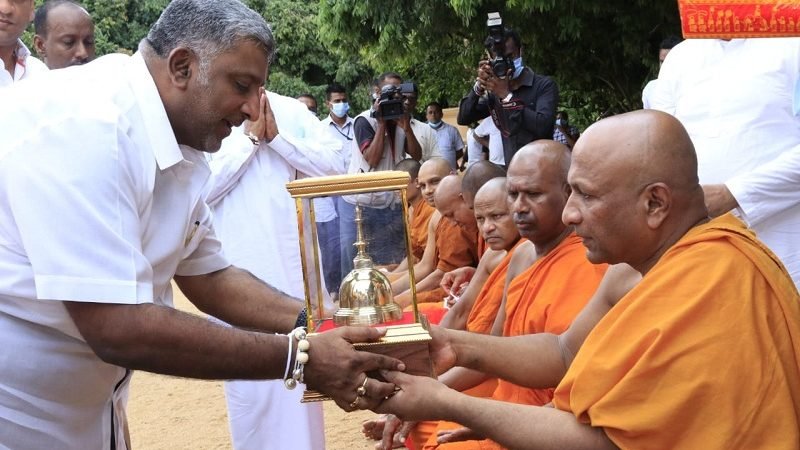 පර්ලිමේන්තුවට තෝරාපත් කළ යුත්තේ උගතුන් නොව ‘ජනතාවගේ දුක හඳුනන’ නායකයින් – සංඝරක්ඛිත නායක හිමි